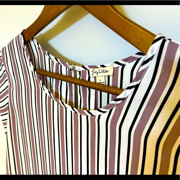 Lily White Striped Blouse with Front Pocket - Picture 3 of 3